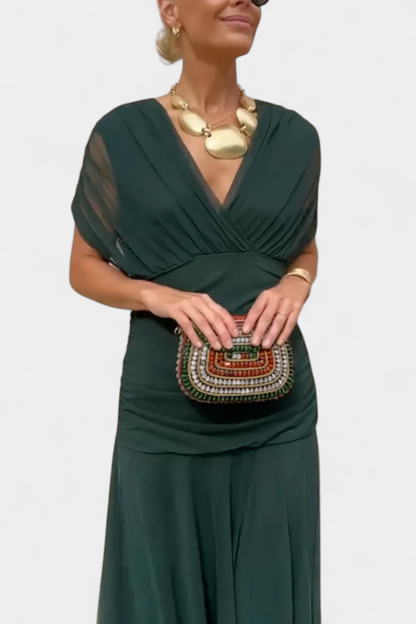 Aurelis™ | Tailliertes Damenkleid mit fließender Silhouette