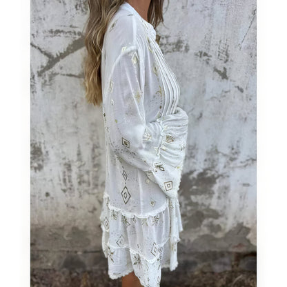 Aurelis™ | Boho Midikleid mit Empire-Taille und Goldakzenten